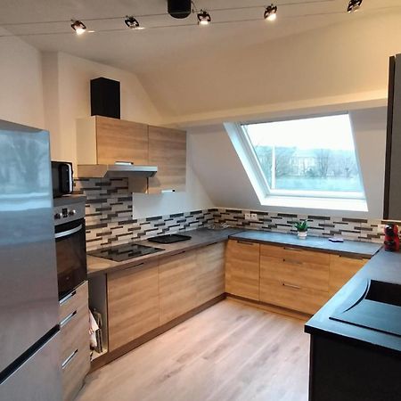 Spacious Flat Close To The Railway Station Troyes Room photo