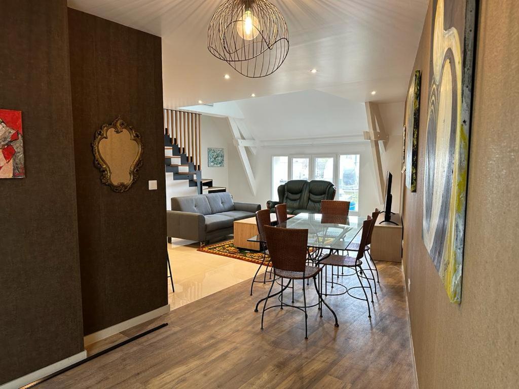 Spacious Flat Close To The Railway Station Troyes Room photo